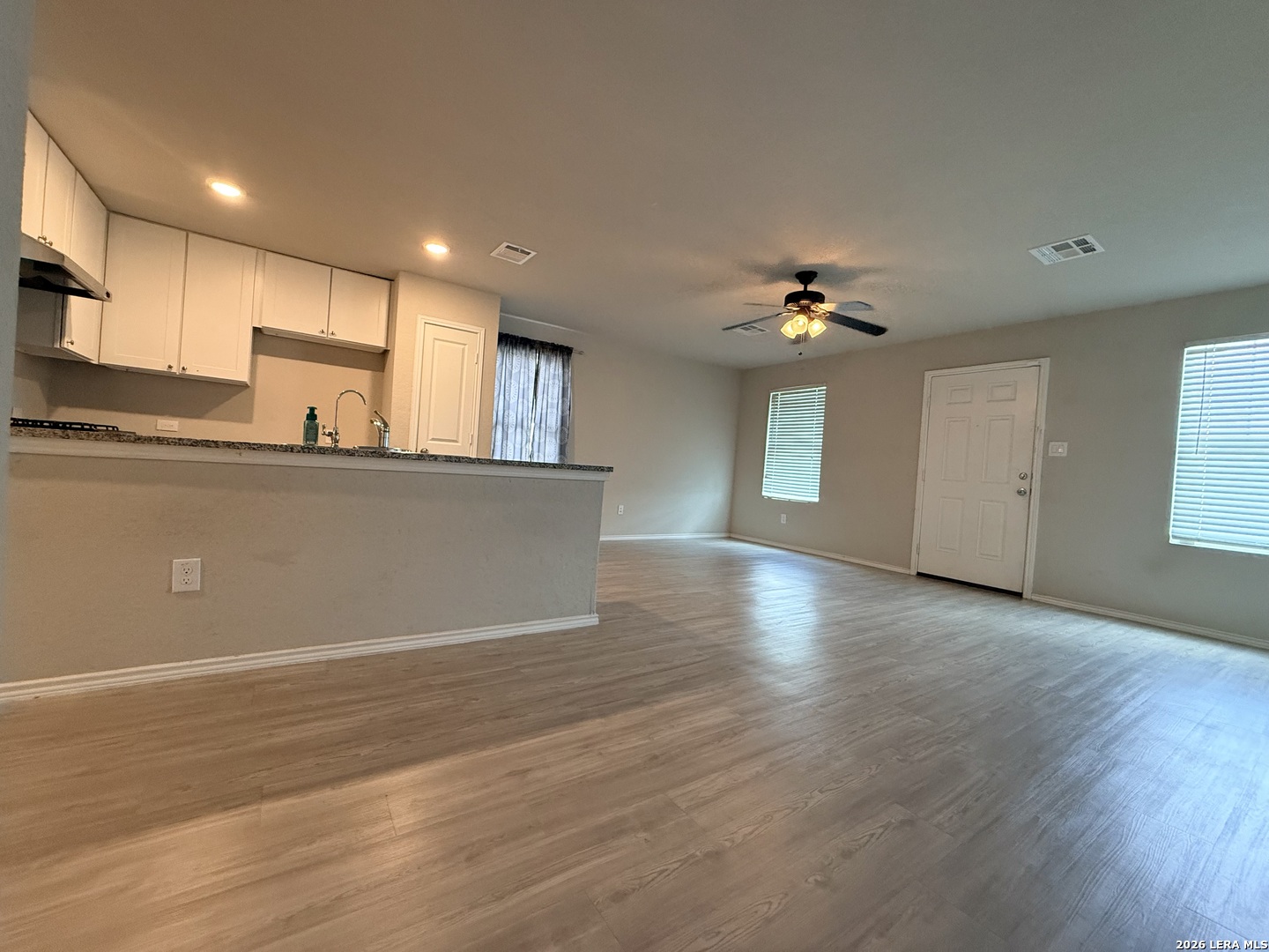 4242 Southton Lake San Antonio TX 78223
