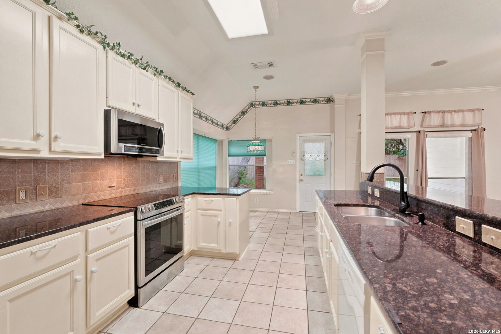 11502 Fair Cove San Antonio TX 78249