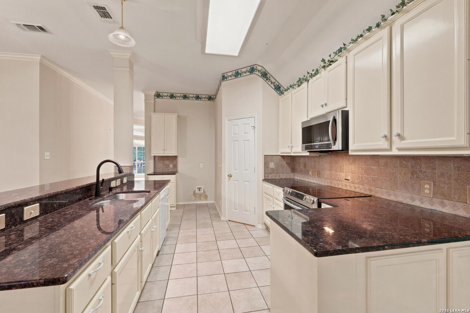 11502 Fair Cove San Antonio TX 78249