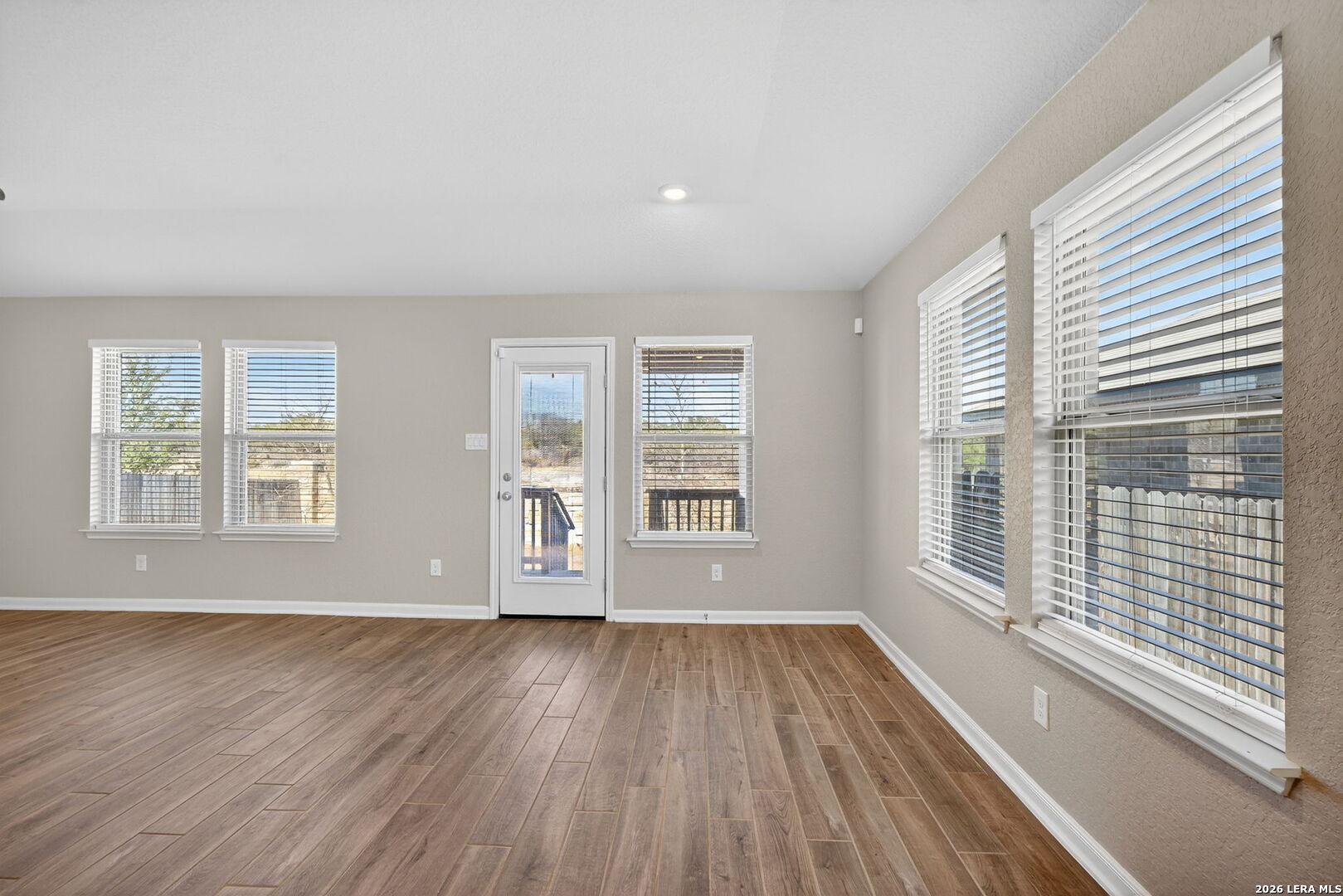 12915 Louberg Valley San Antonio TX 78253