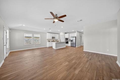 12915 Louberg Valley San Antonio TX 78253
