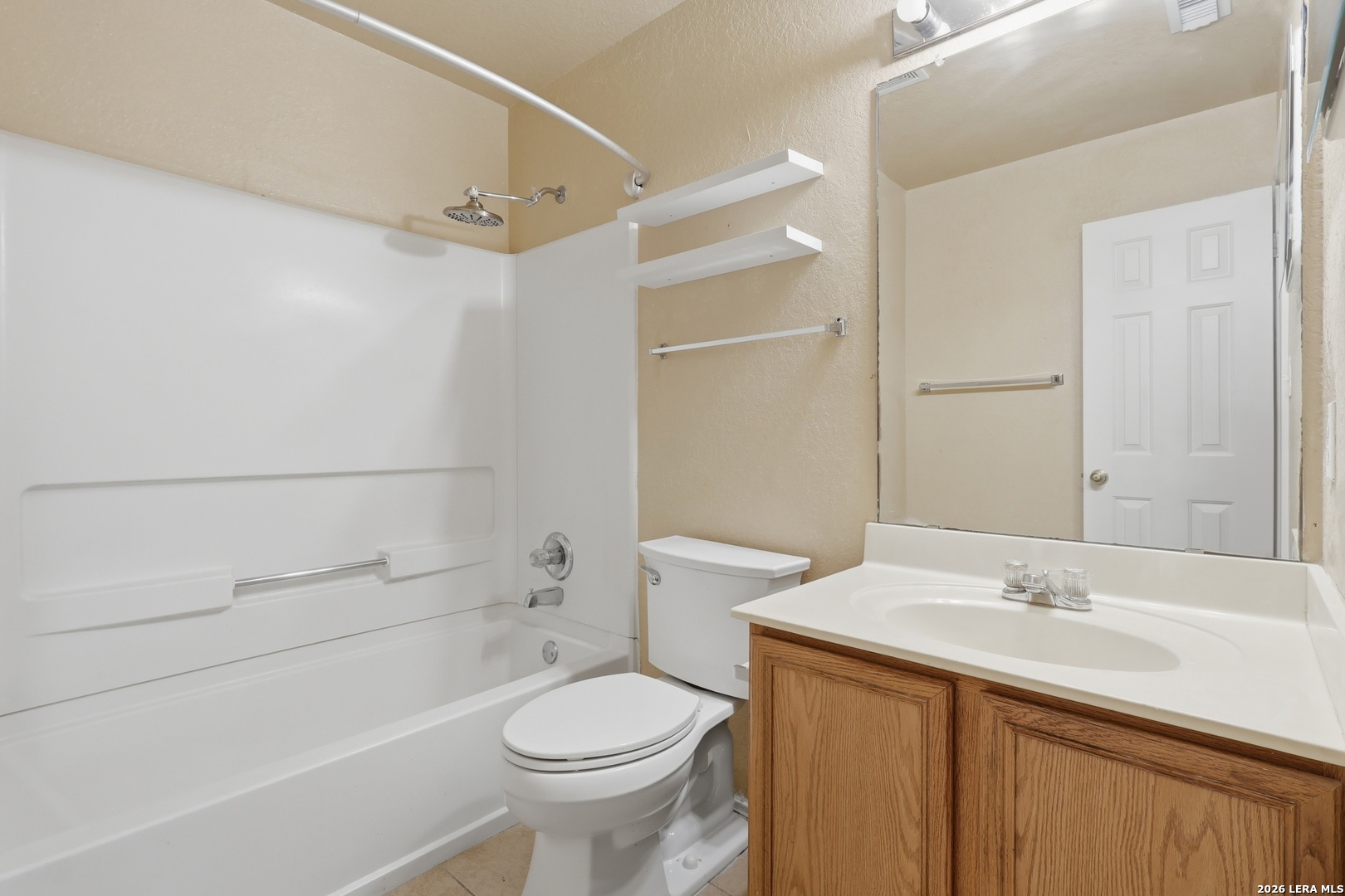 3842 Candleglenn San Antonio TX 78244