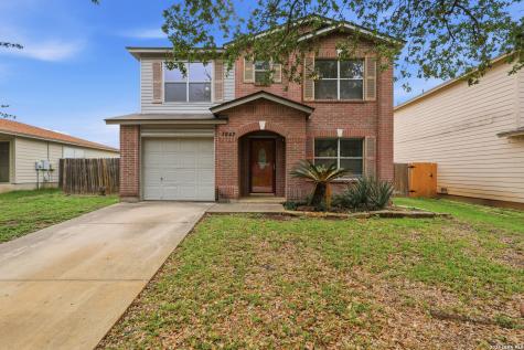 3842 Candleglenn San Antonio TX 78244