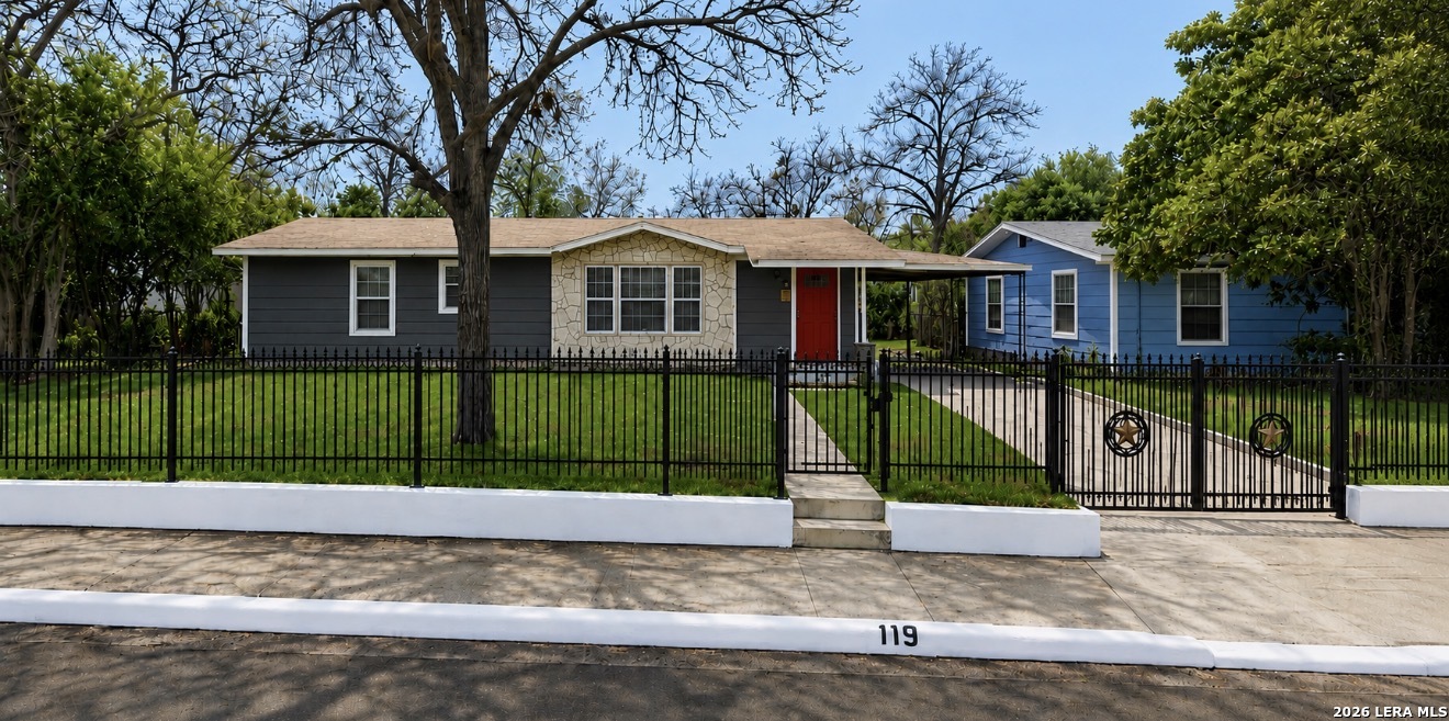 119 Livingston San Antonio TX 78214