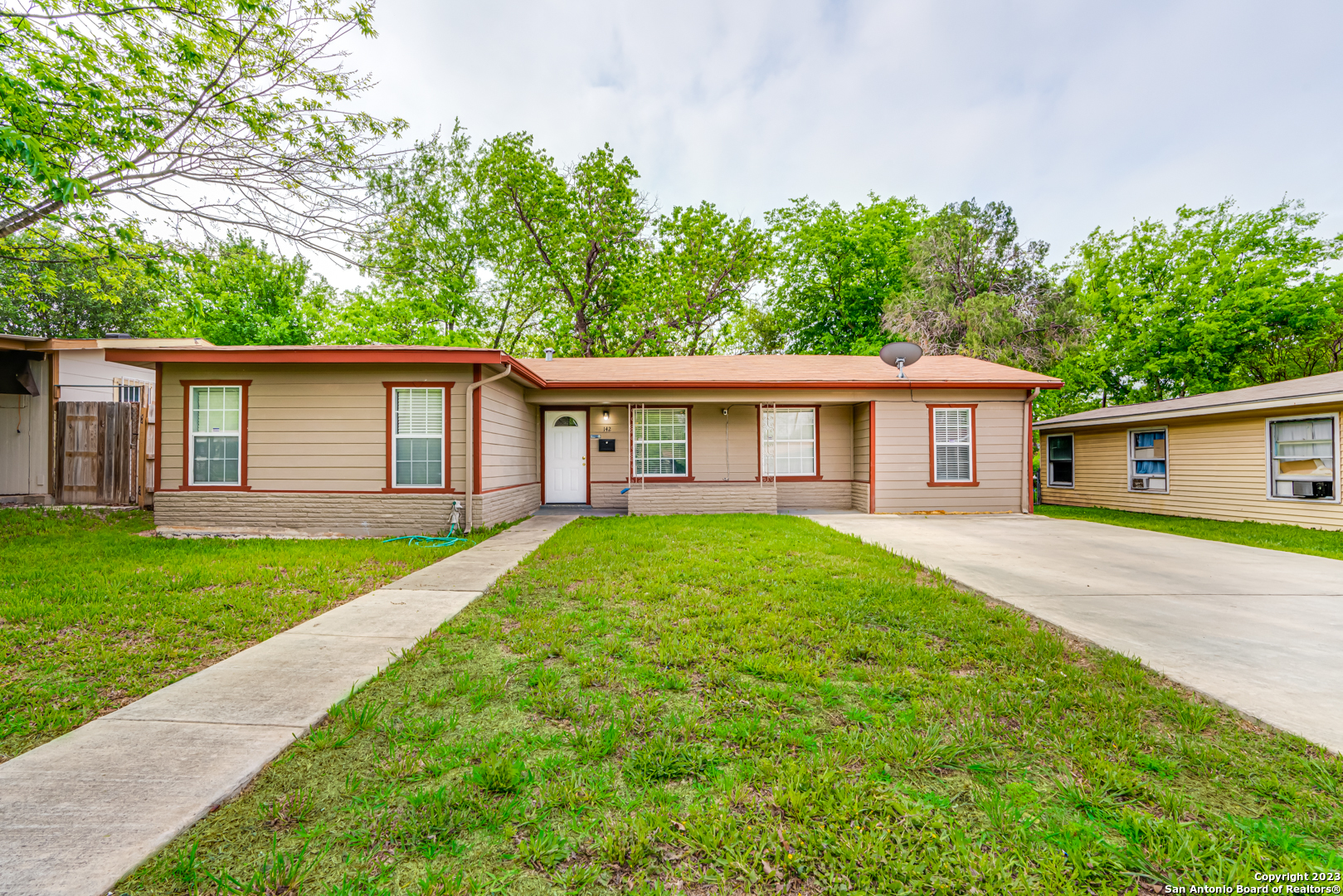 142 Savannah Drive San Antonio TX 78213