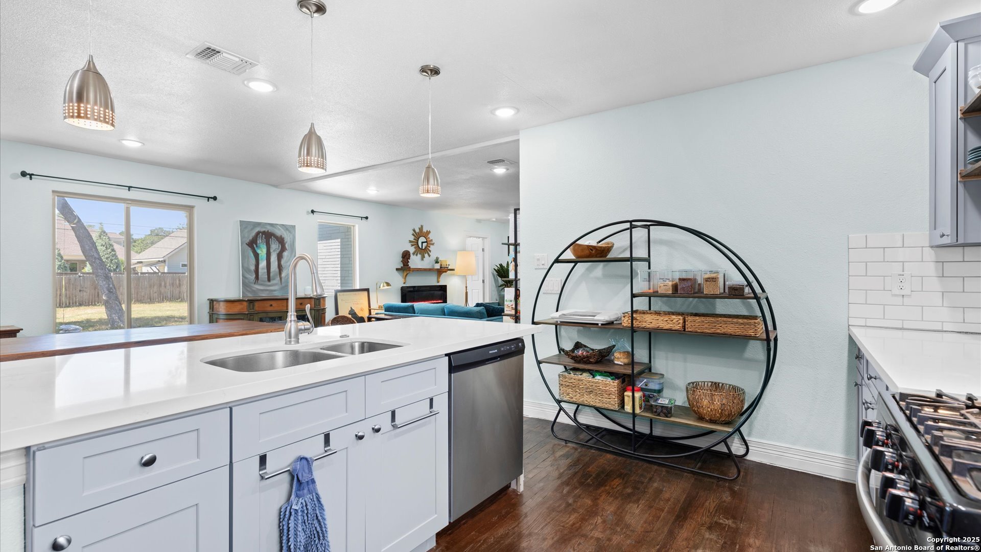 135 Irvington San Antonio TX 78209