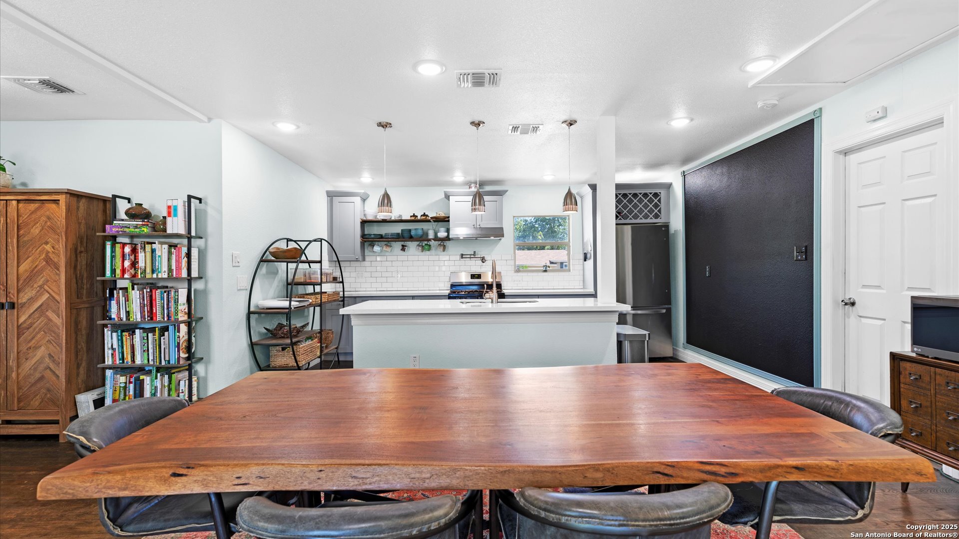 135 Irvington San Antonio TX 78209