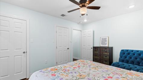135 Irvington San Antonio TX 78209