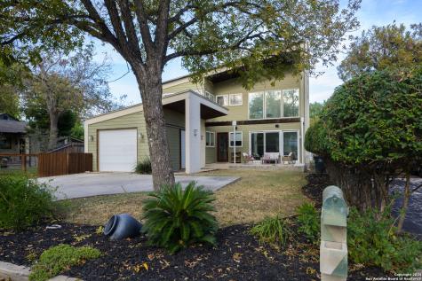 950 Mulberry Avenue New Braunfels TX 78130