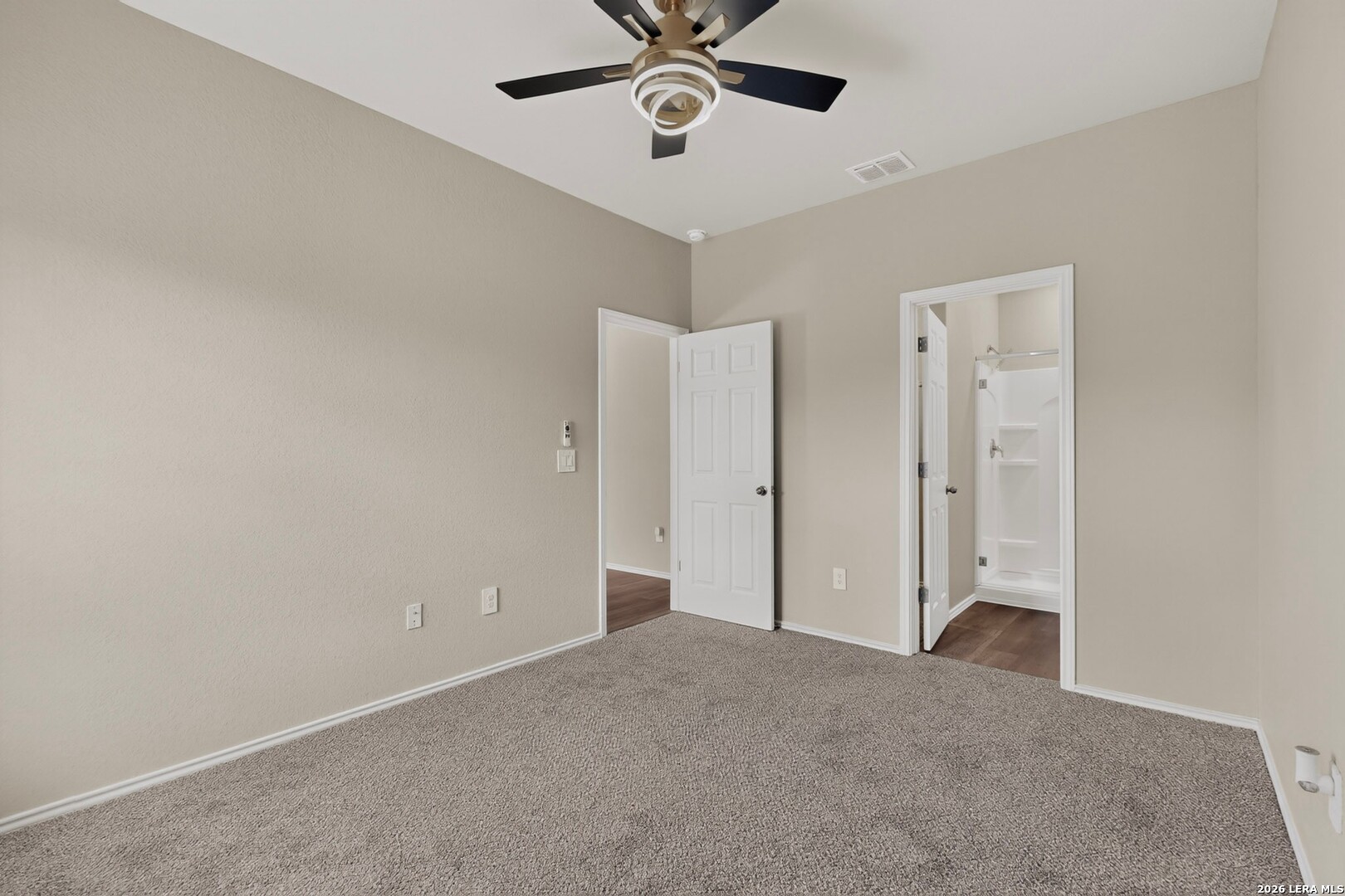 2147 Collins Alley Converse TX 78109