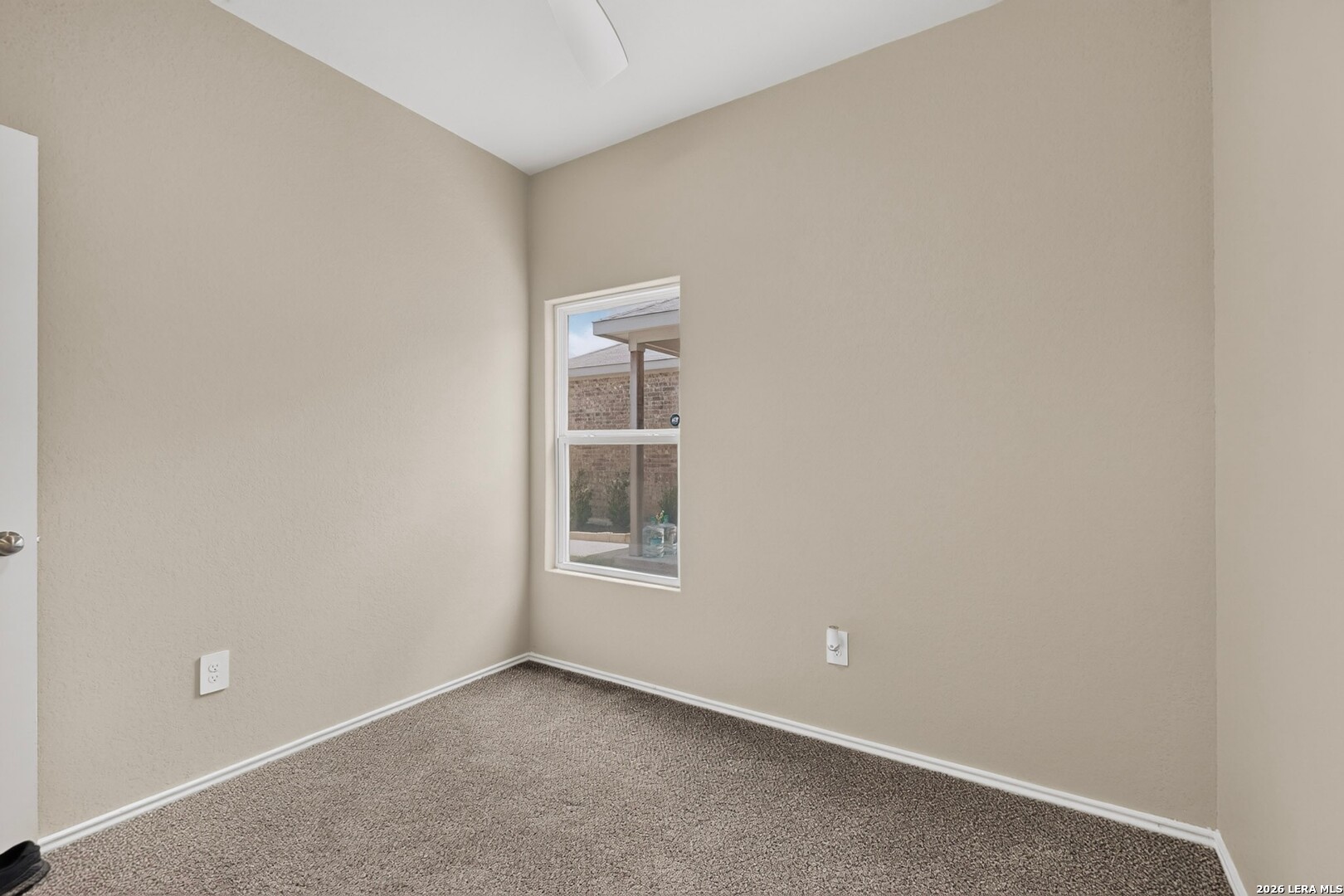 2147 Collins Alley Converse TX 78109