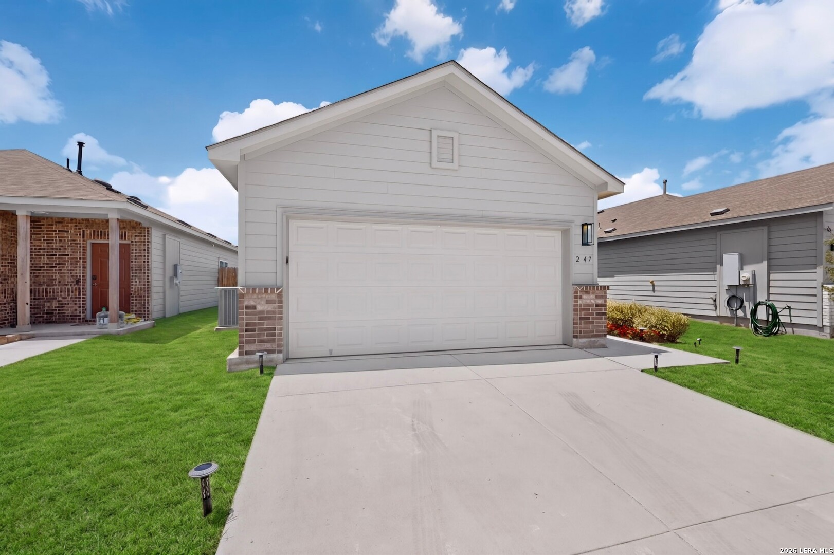 2147 Collins Alley Converse TX 78109