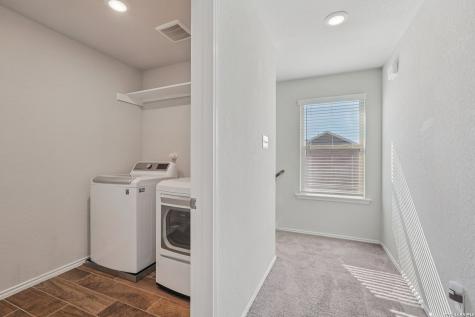 2564 Smokey Cove Seguin TX 78155