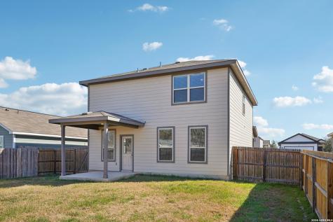2564 Smokey Cove Seguin TX 78155