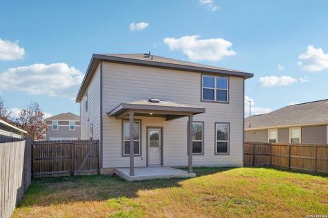 2564 Smokey Cove Seguin TX 78155