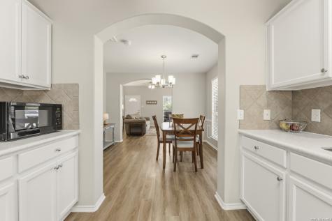 128 Saddle Trail Cibolo TX 78108