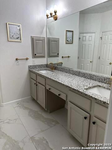 407 Elkgrove Court San Antonio TX 78260