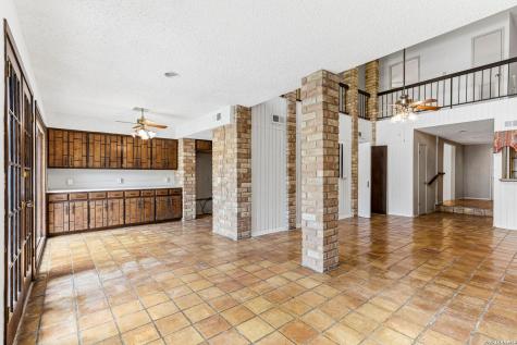 8807 Carriage Drive San Antonio TX 78217