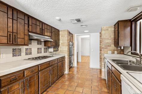 8807 Carriage Drive San Antonio TX 78217