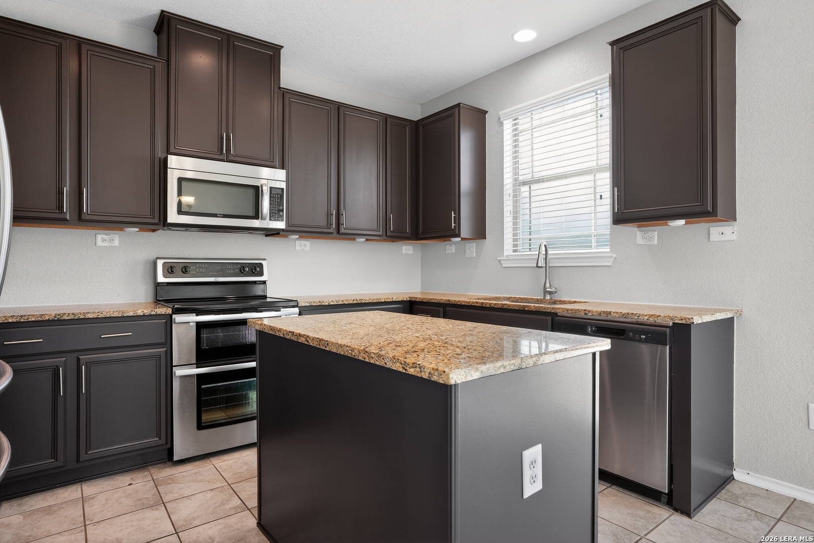 6227 Fred Couples Schertz TX 78108