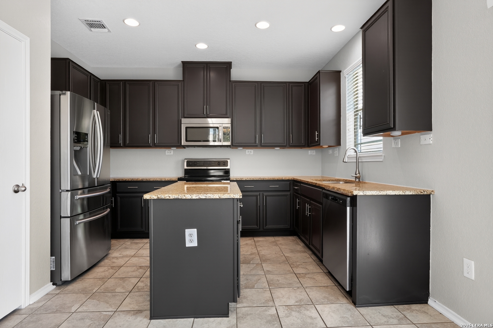 6227 Fred Couples Schertz TX 78108