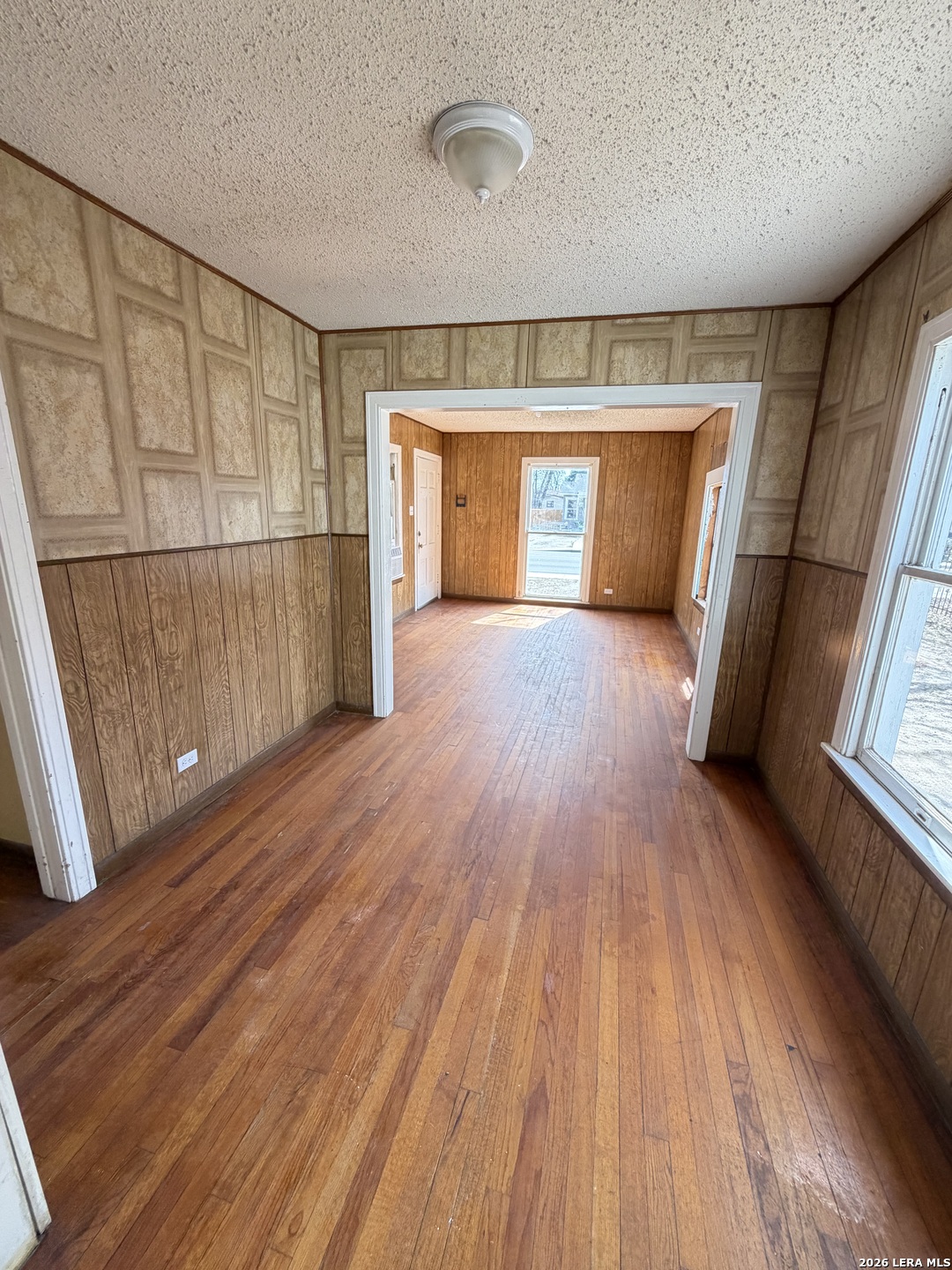1351 W Theo San Antonio TX 78225