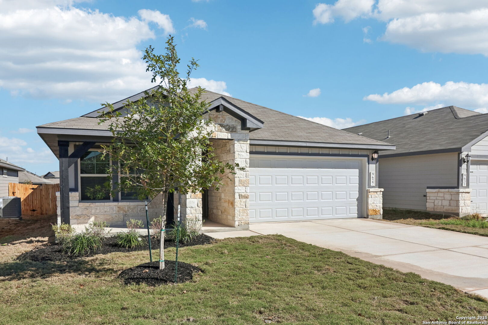 9627 Grand Via Boulevard Converse TX 78109