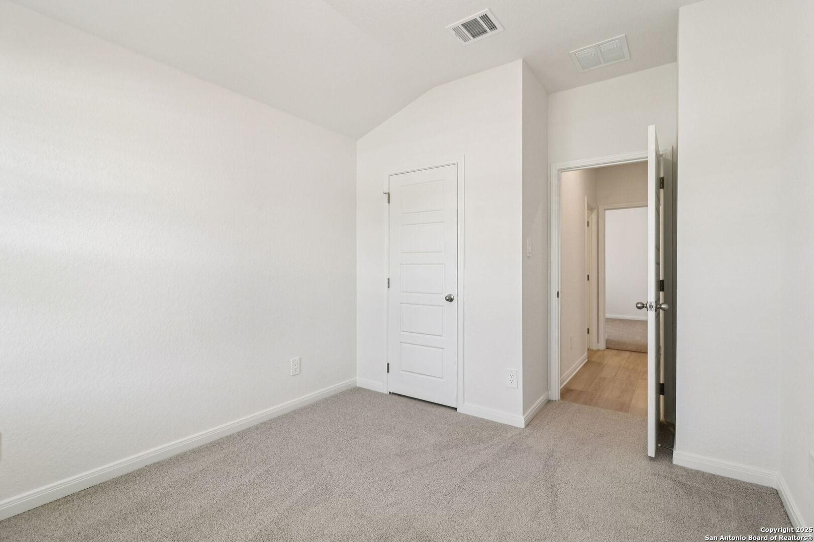 9627 Grand Via Boulevard Converse TX 78109