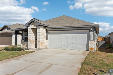 9627 Grand Via Boulevard Converse TX 78109