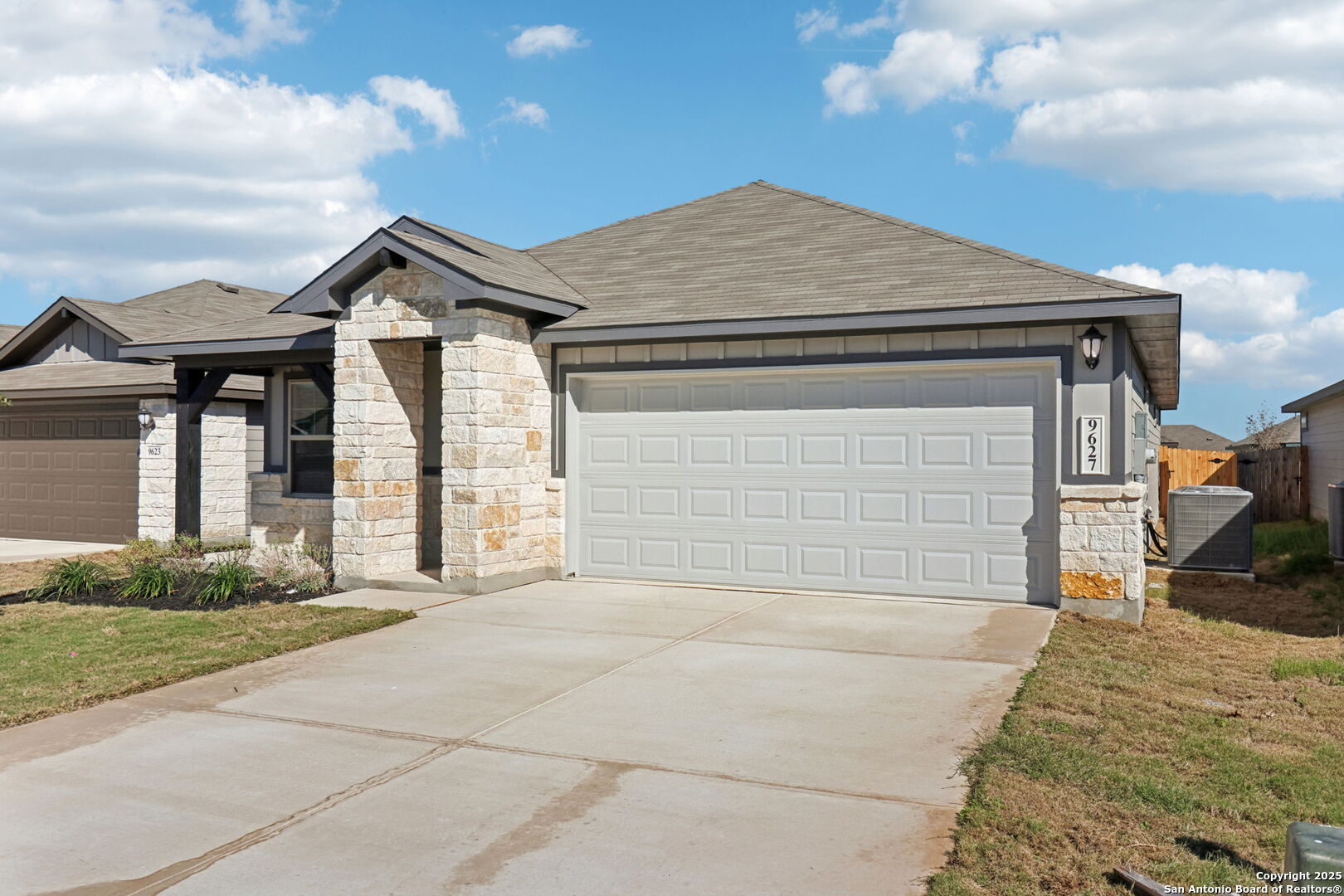 9627 Grand Via Boulevard Converse TX 78109