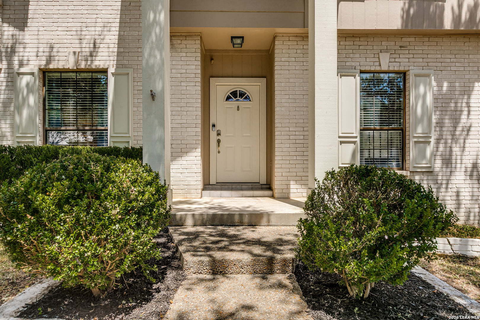 8823 Shade Tree San Antonio TX 78254
