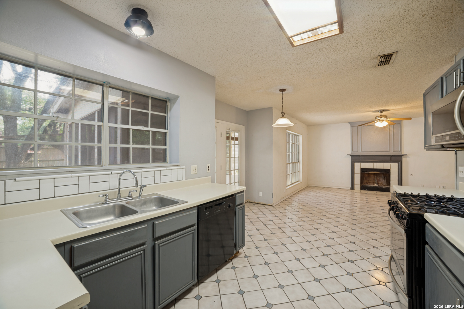 11606 Barrow San Antonio TX 78253