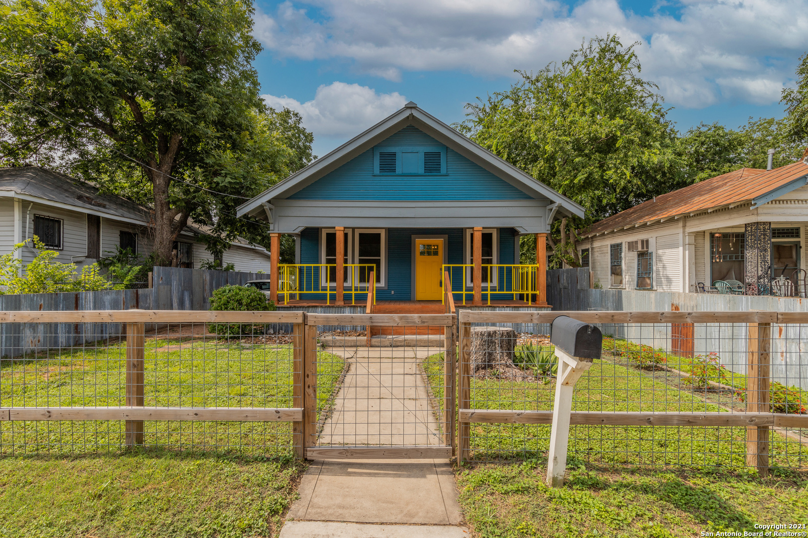 1320 Hays Street San Antonio TX 78202