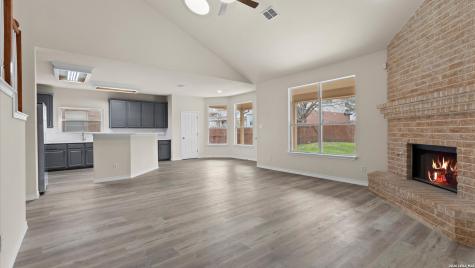 6111 Palmetto Way San Antonio TX 78253