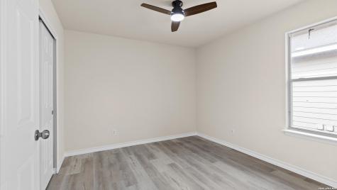 6111 Palmetto Way San Antonio TX 78253