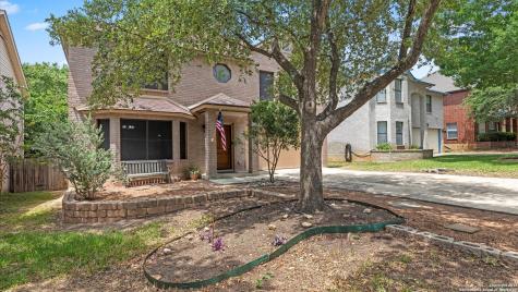 8523 Park Olympia Universal City TX 78148