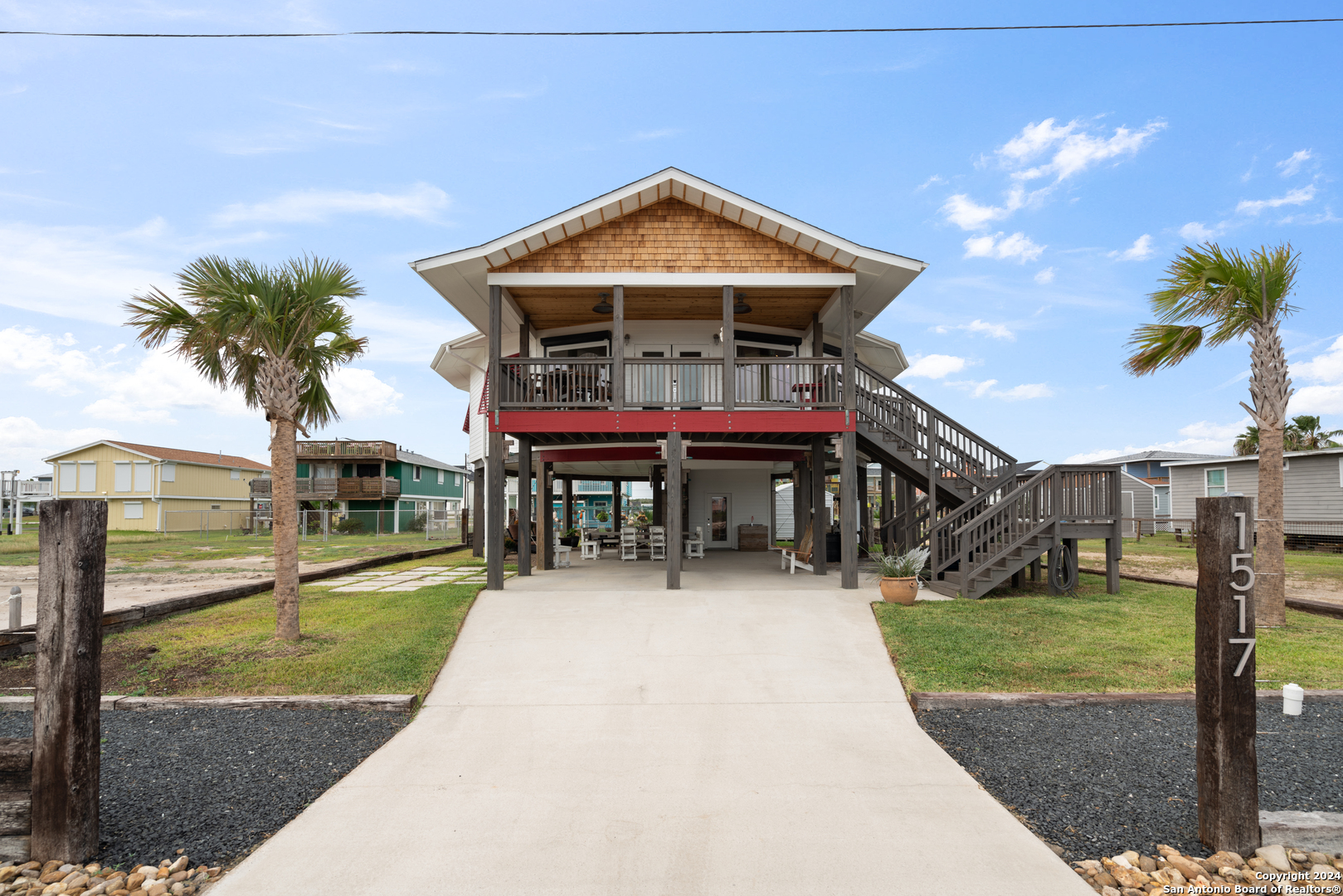 1517 S Magnolia Street Rockport TX 78382