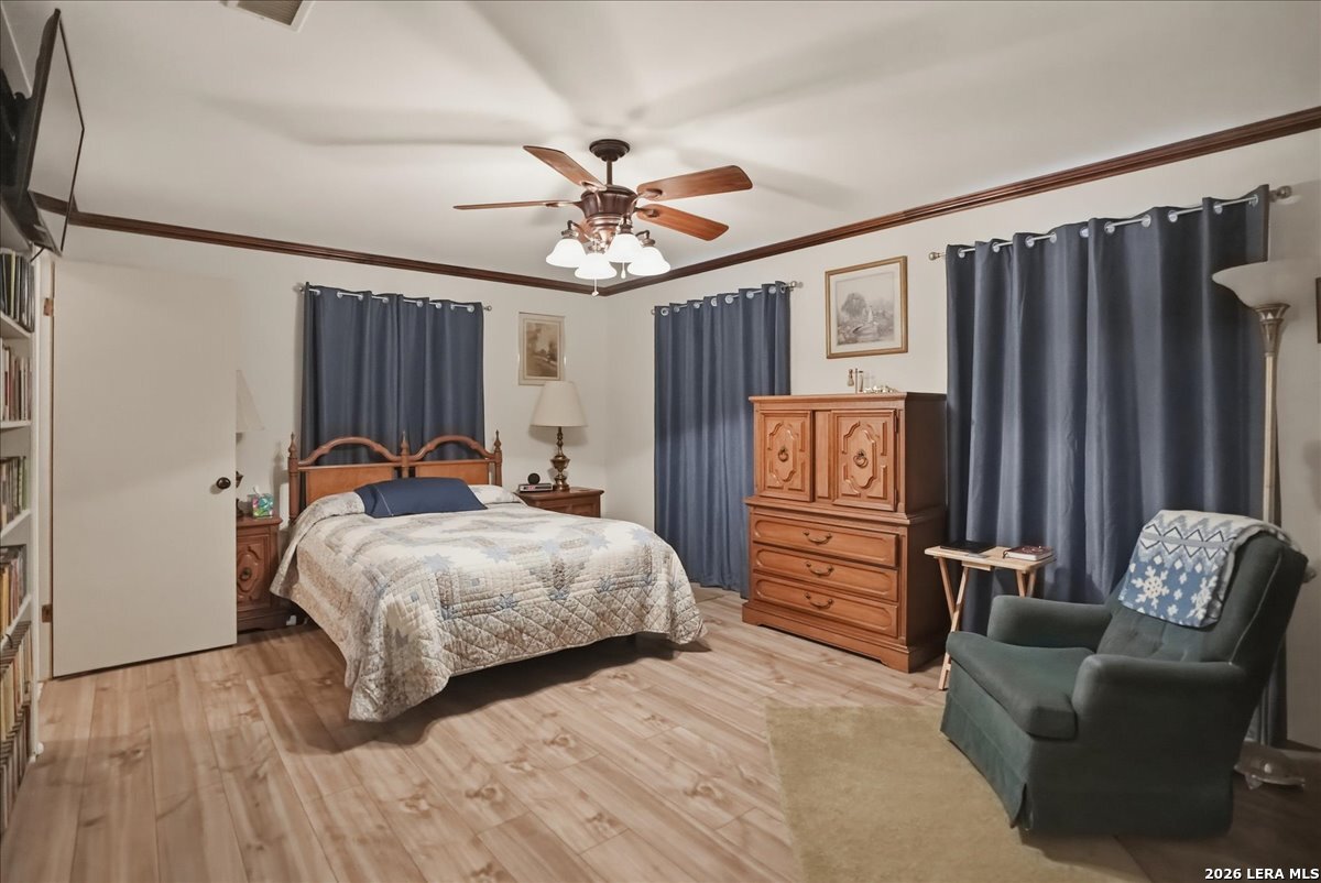 1309 Burleson Street George West TX 78022