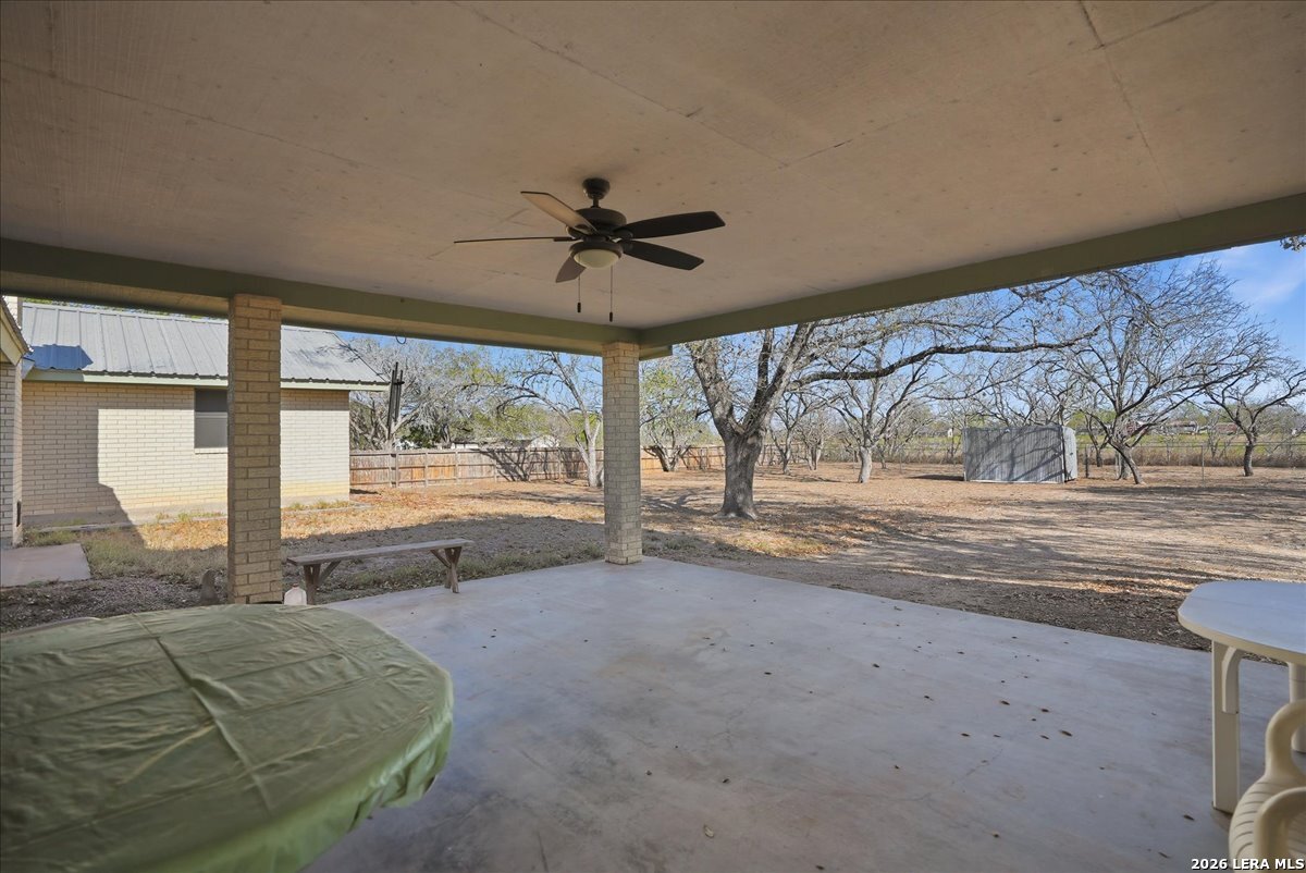 1309 Burleson Street George West TX 78022