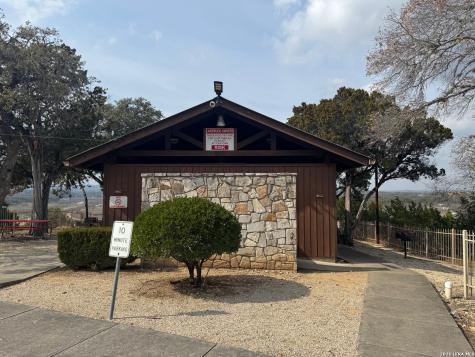Lot 17 Country Meadow Lane Lakehills TX 78063