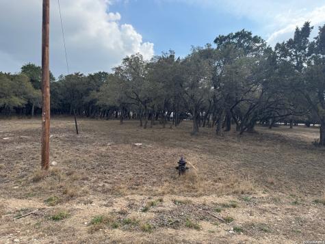 Lot 17 Country Meadow Lane Lakehills TX 78063