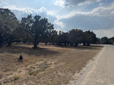 Lot 17 Country Meadow Lane Lakehills TX 78063