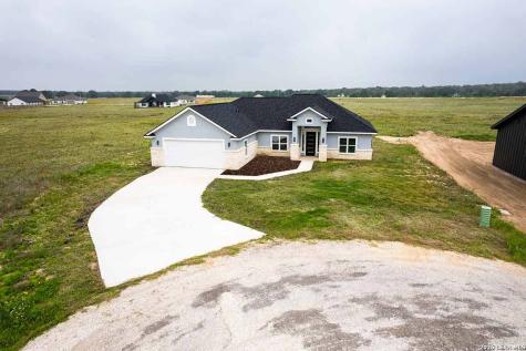 105 Merion Lane La Vernia TX 78121