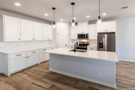105 Merion Lane La Vernia TX 78121