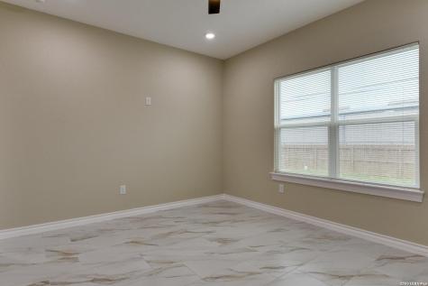 5511 Pageland Drive Kirby TX 78219