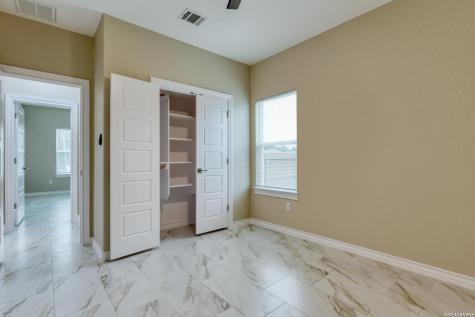 5511 Pageland Drive Kirby TX 78219