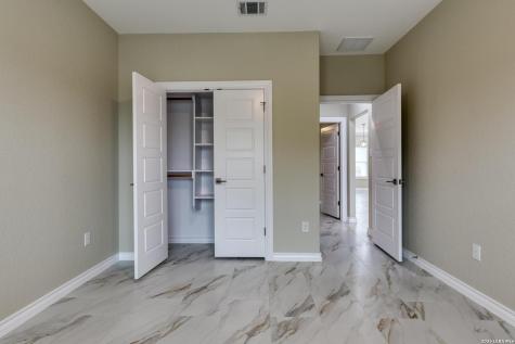 5511 Pageland Drive Kirby TX 78219