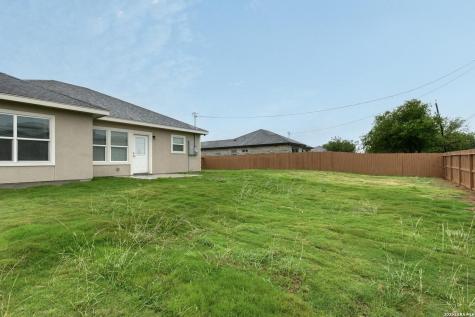 5511 Pageland Drive Kirby TX 78219