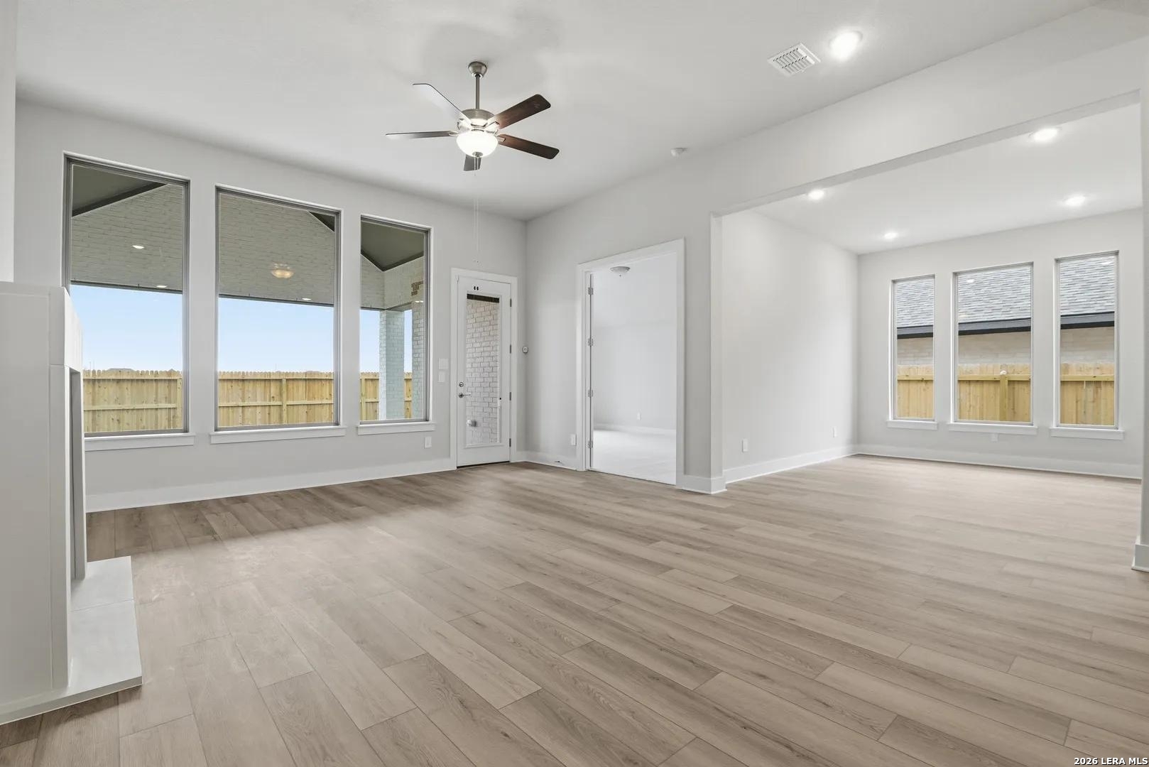 305 Haby Hill San Antonio TX 78253
