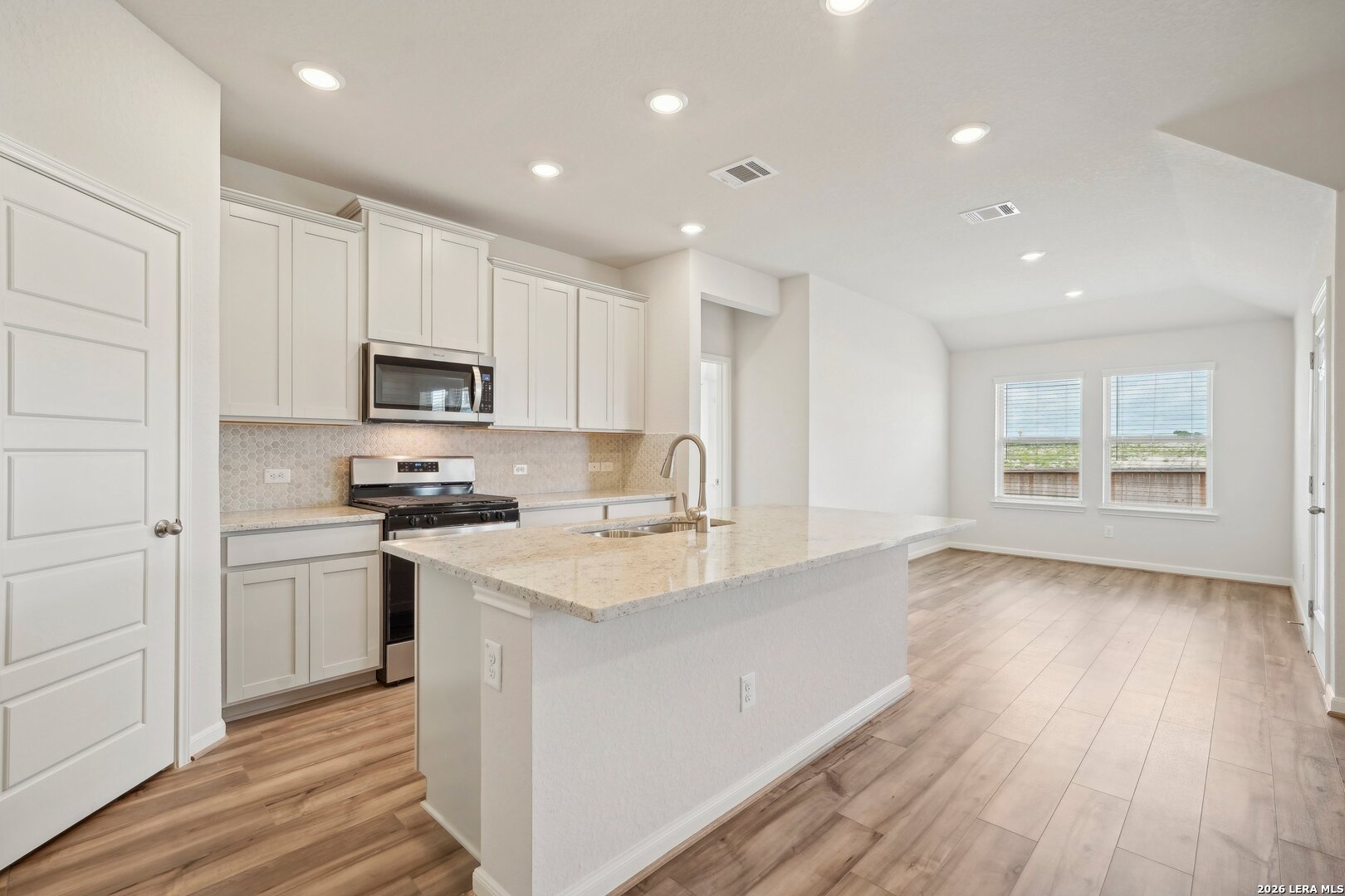 1263 Nikos Hollow San Antonio TX 78245